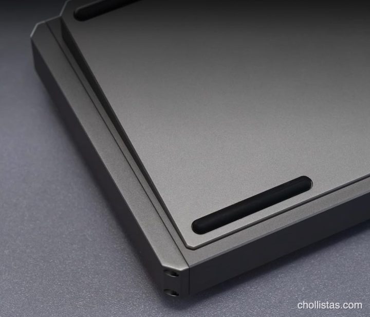 Probamos el teclado de aluminio Akko MOD68: la bestia gaming que destroza a la gama alta por solo 87 euros